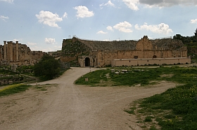 20040313-me-jo-jerash32s.jpg