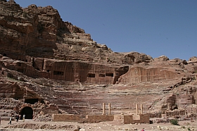 20040313-me-jo-petra27s.jpg