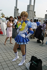 20040812-tyo-comiket66-d2-09s.jpg